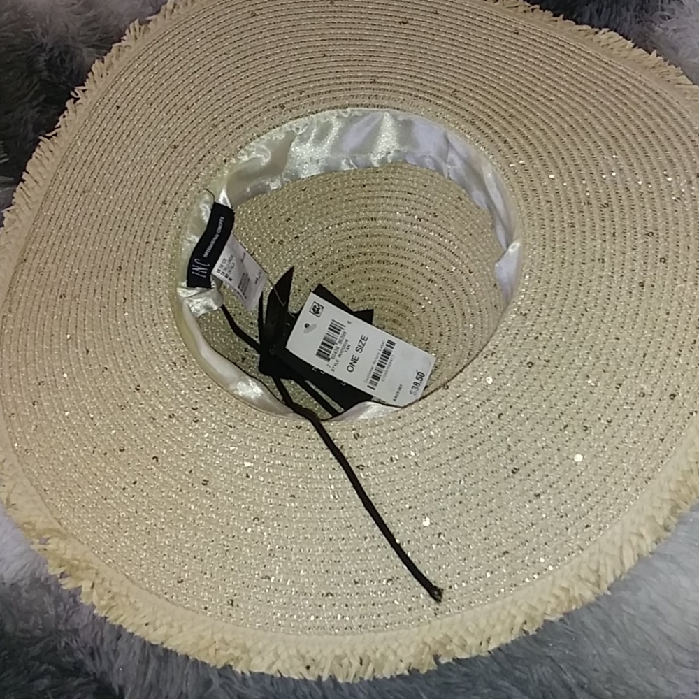 INC LADIES HAT - Picture 7 of 7